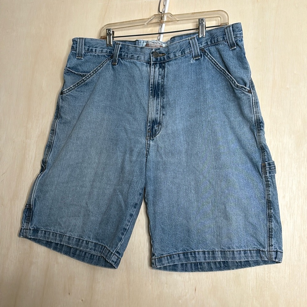 Levi’s Signature Carpenter Shorts Men’s Size 38 Light Wash Hammer Loop Workwear